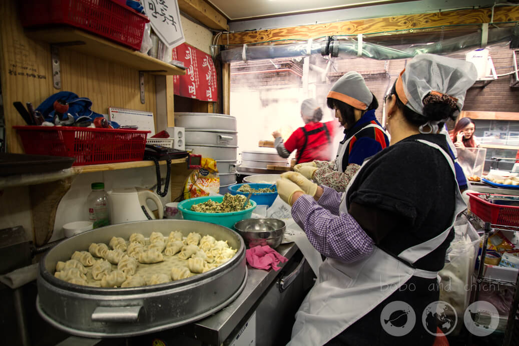 Bukchon Son Mandu Ladies Working