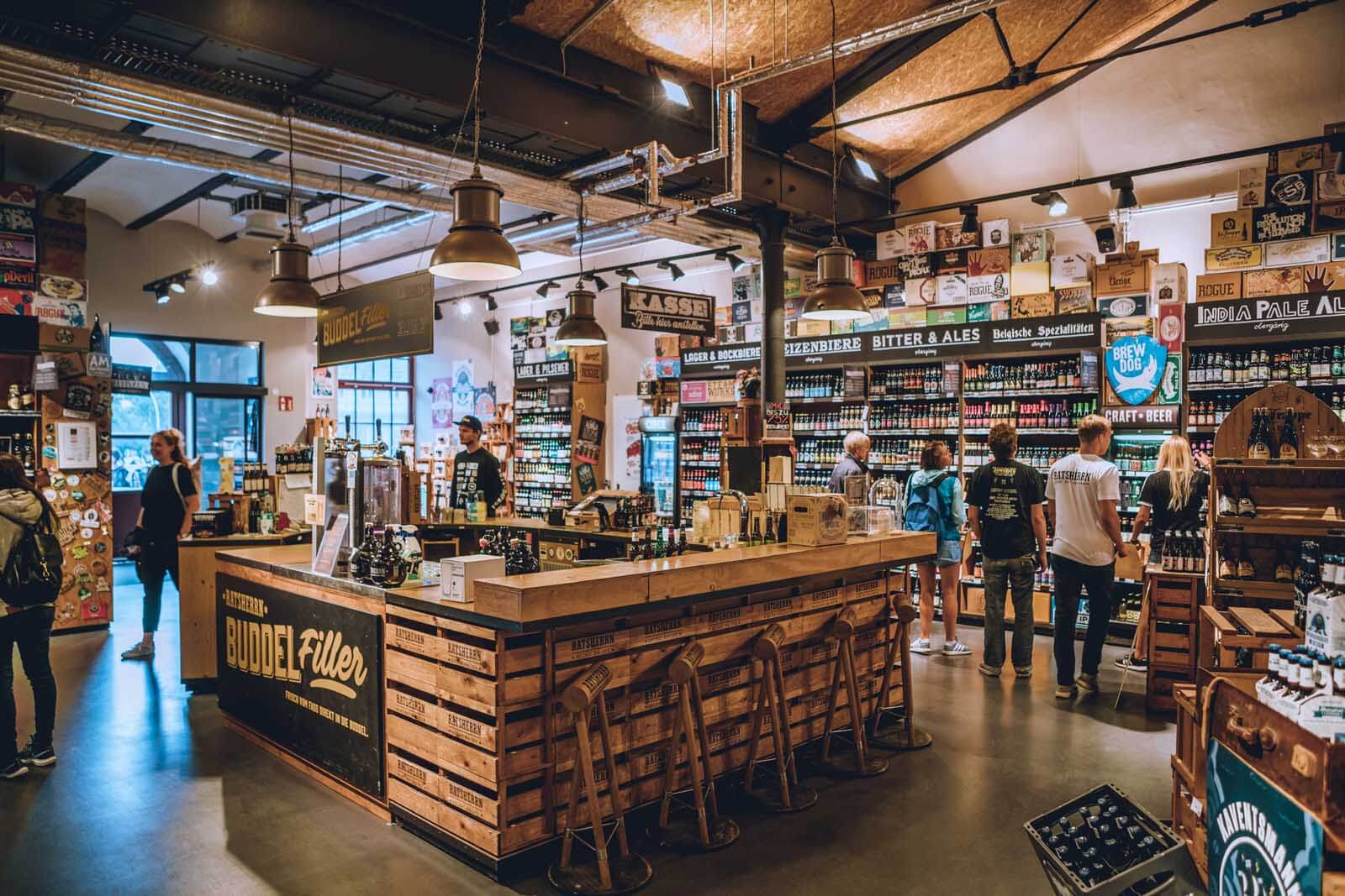 Altes Mädchen beer store in Hamburg