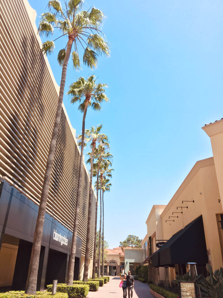 Fashion Island Shopping Center, Newport Beach, CA - California Beaches