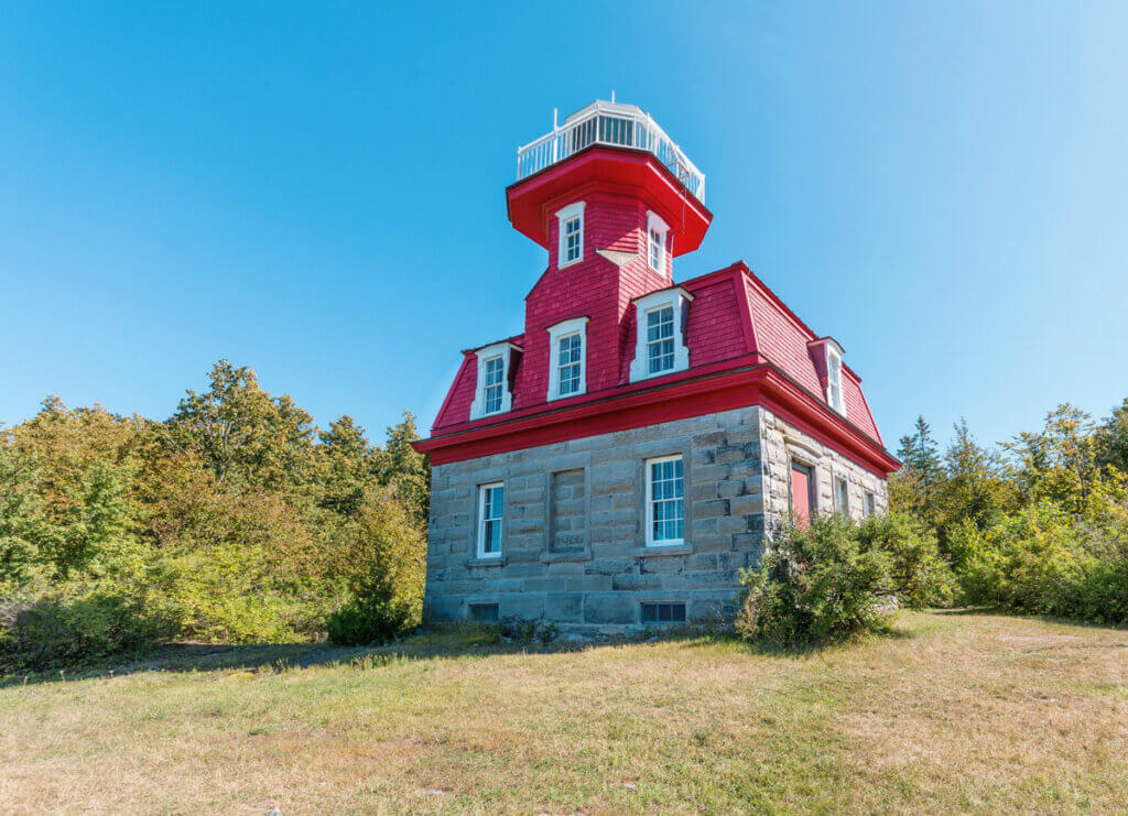 Bluff-Point-Lighthouse-on-Valcour-Island-near-Plattsburgh-New-York
