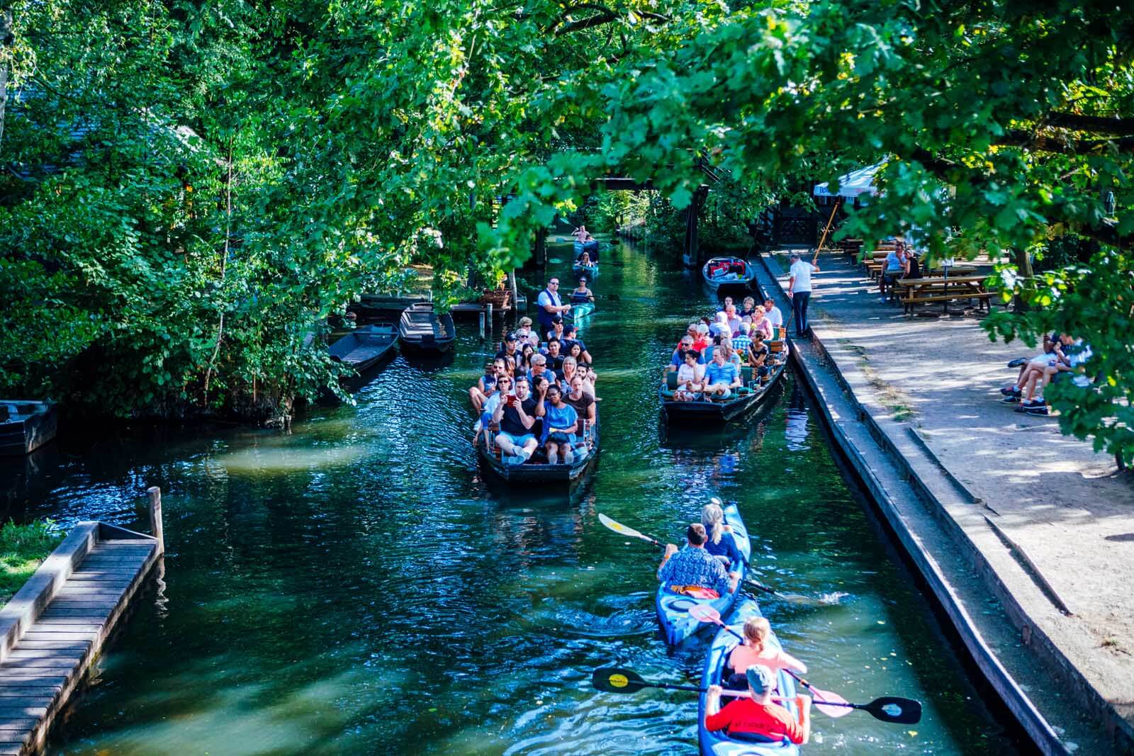 boat loads of people in Spreewald canals