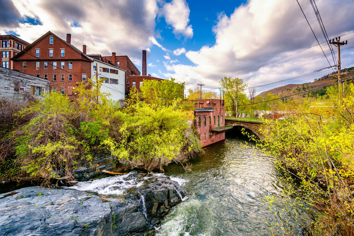 Brattleboro-Vermont-in-the-fall