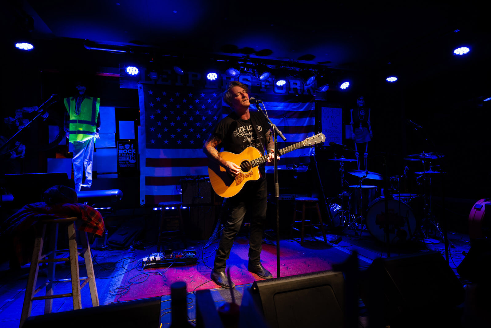 Butch Walker performing at open mic night at Pucketts of Leipers Fork in Tennessee