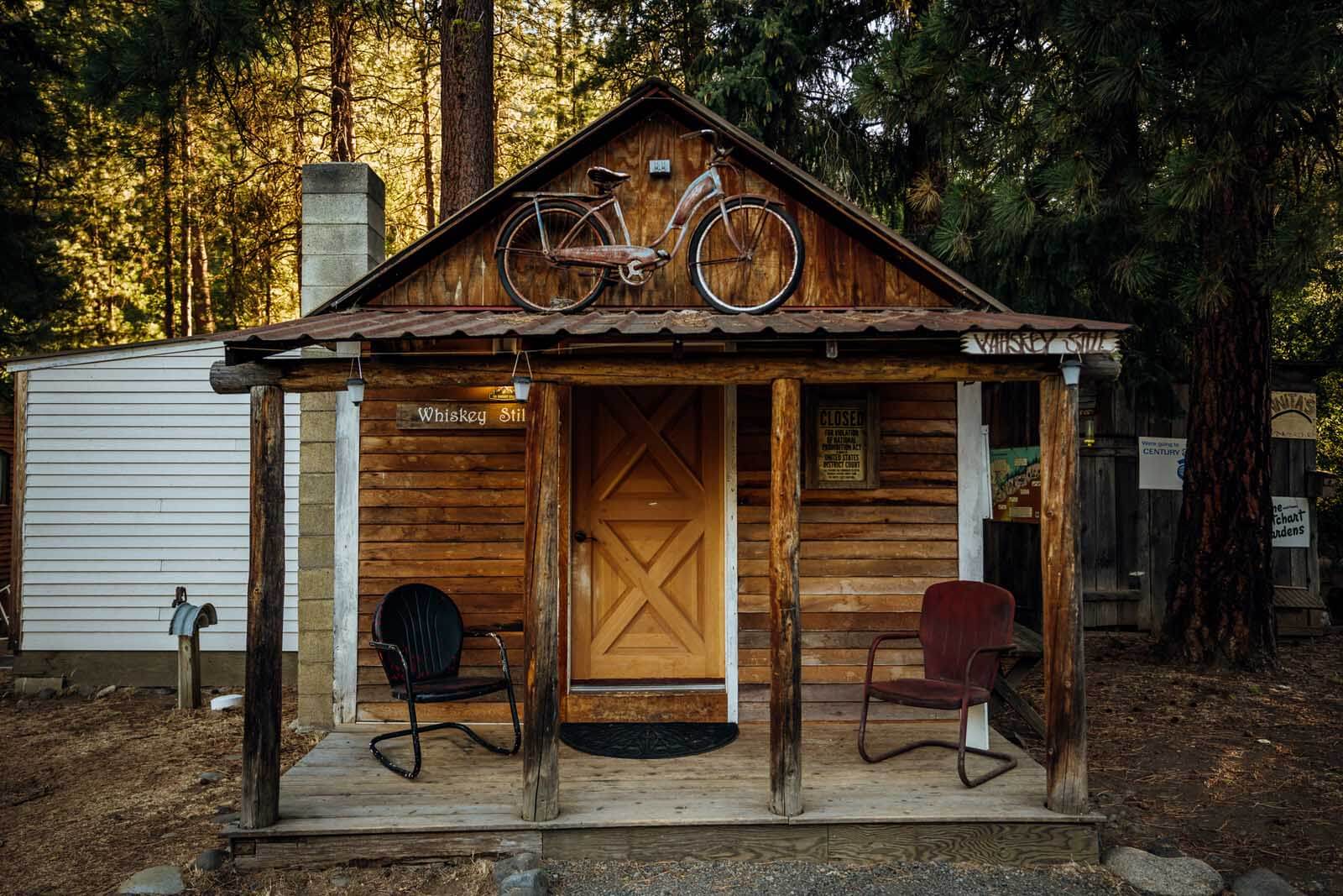 Hütte auf dem Elk Ridge Campground in Naches