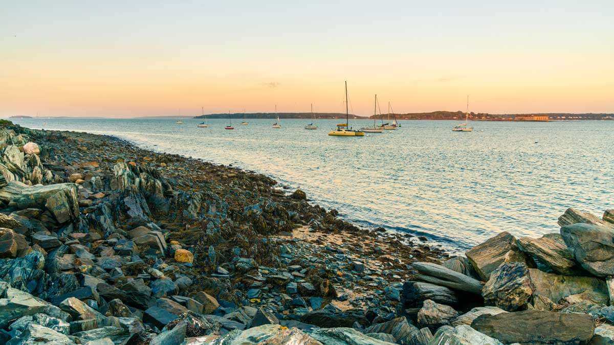 Casco-Bay-View-from-Eastern-Promenade-Trail-in-Portland-Maine