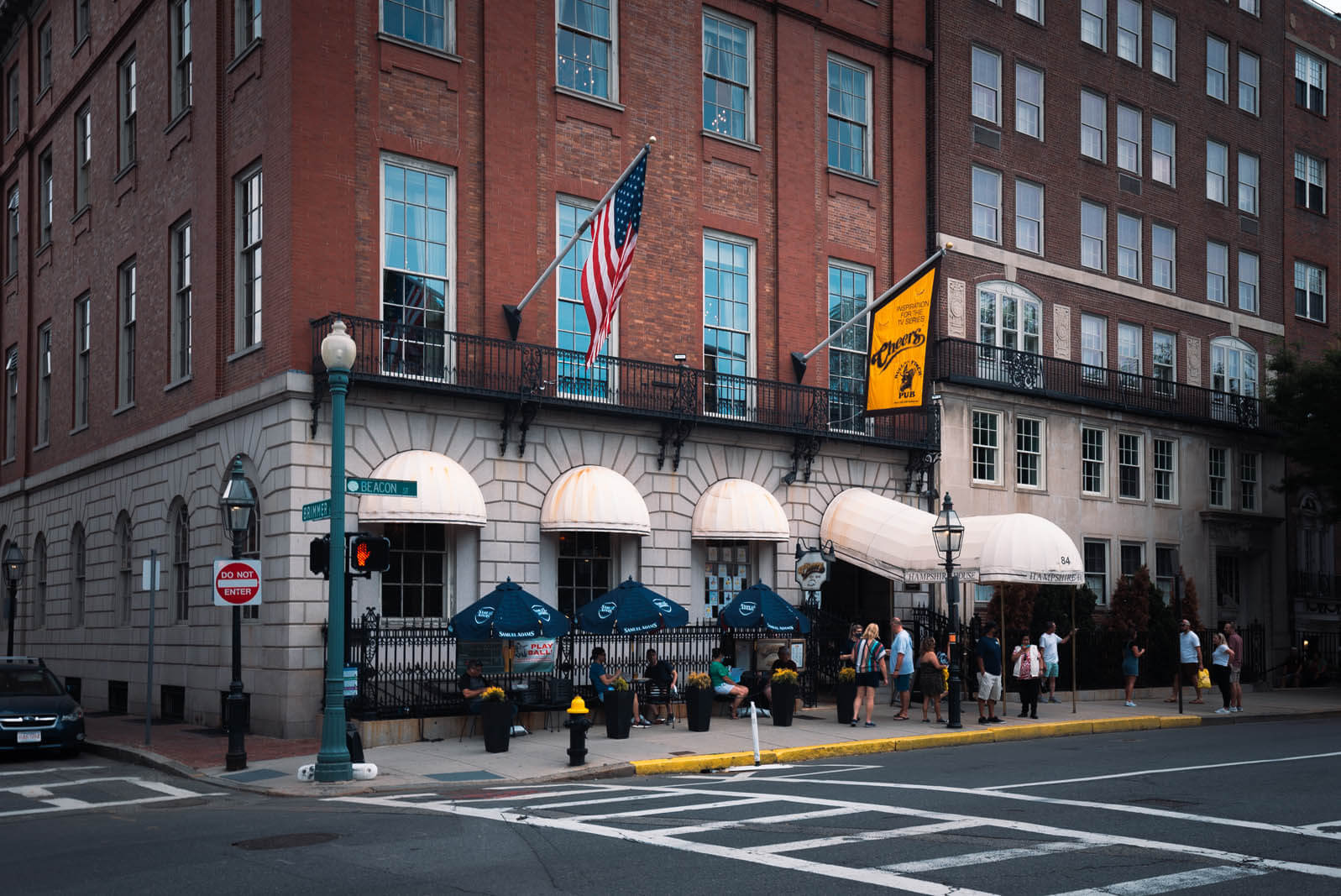 Cheers Bar in Boston next to Boston Common