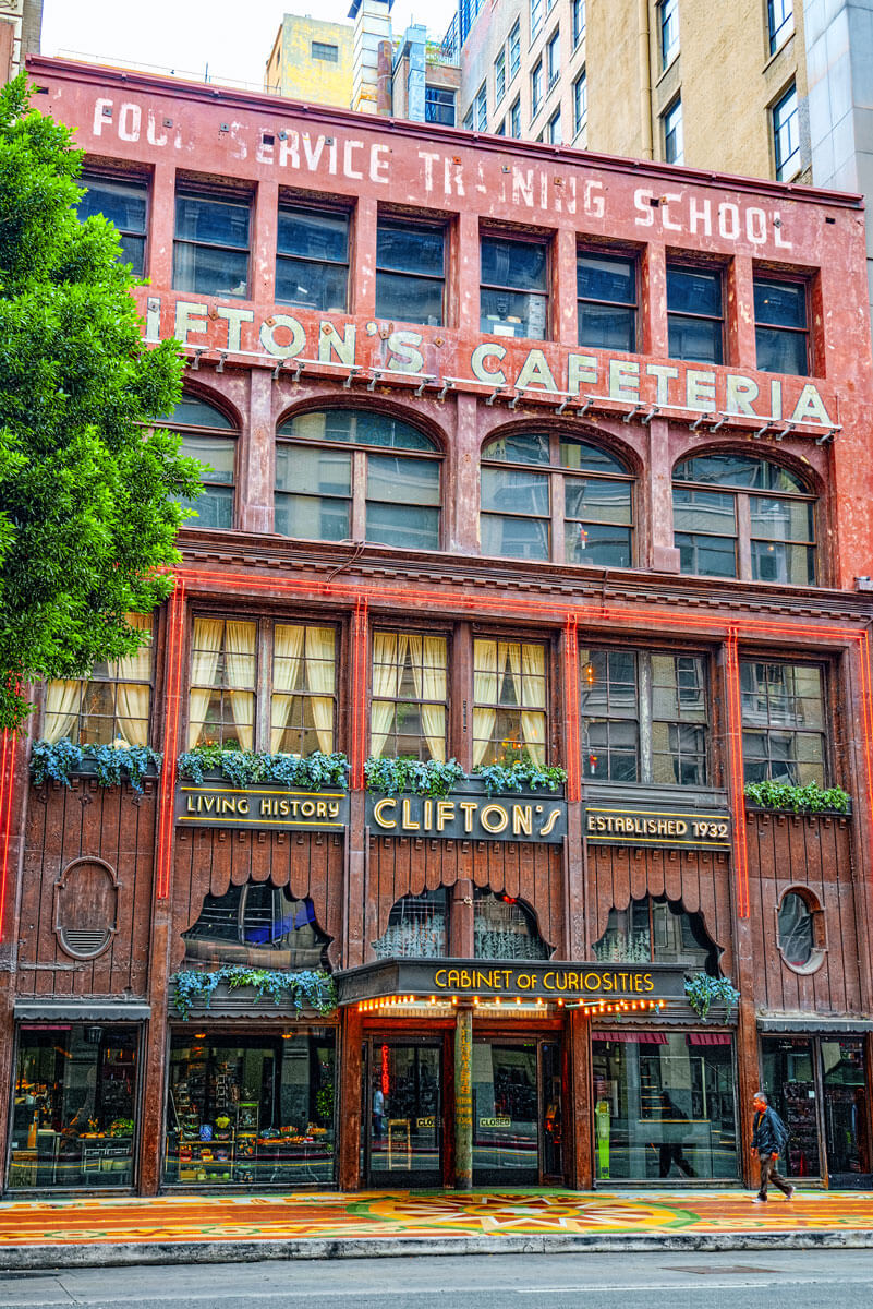 Cliftons-Republic-aka-Cliftons-Cafeteria-in-downtown-Los-Angeles