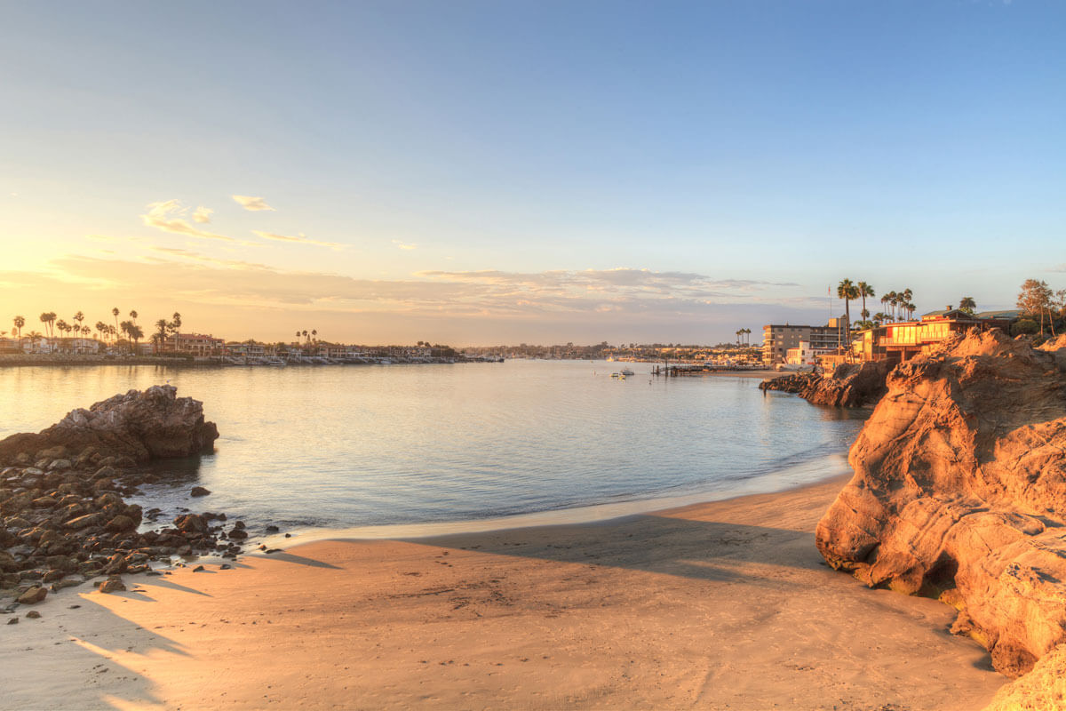 Corona-Del-Mar-State-Beach-at-sunset-in-Orange-County-California