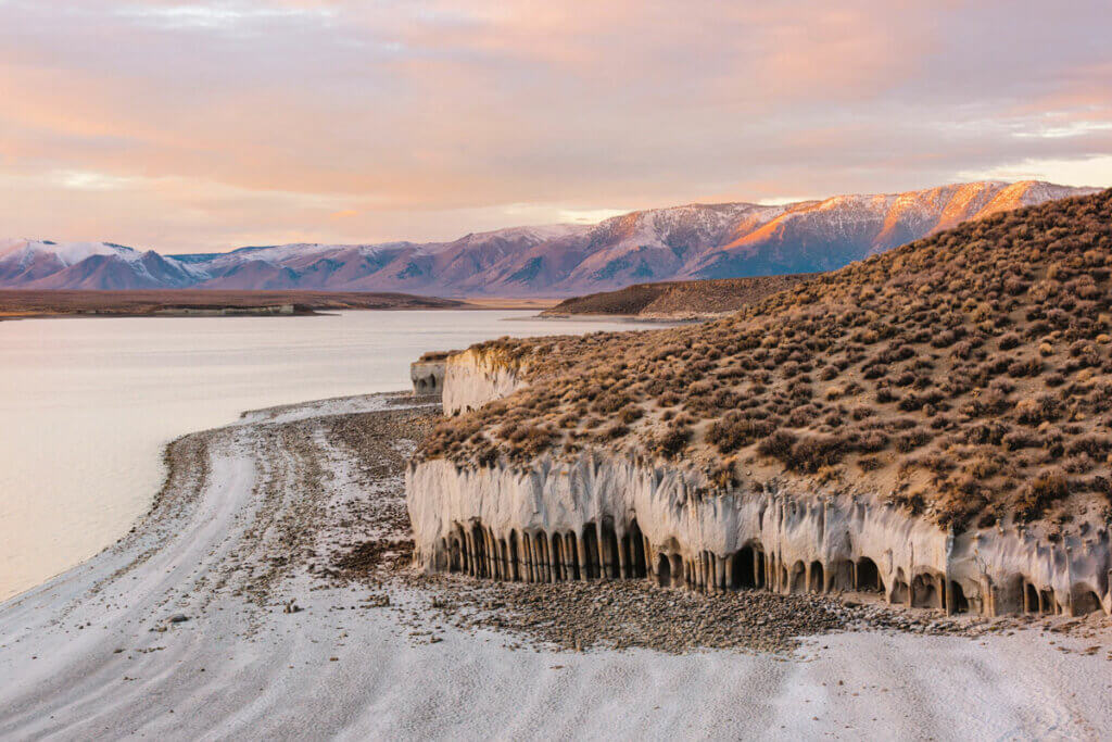 Crowley-Lake-Stone-Columns-near-Mammoth-California