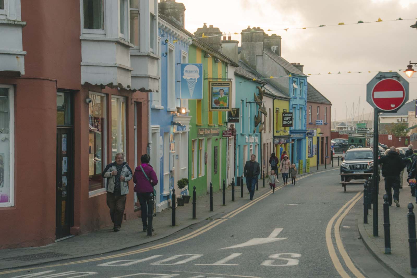 Downtown-colorful-Dingle-Ireland