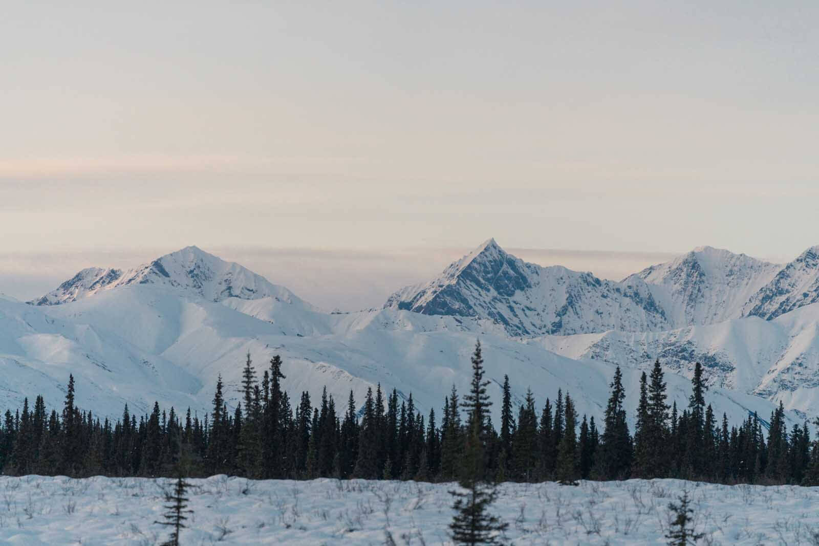 Driving in Alaska views of Denali mountains