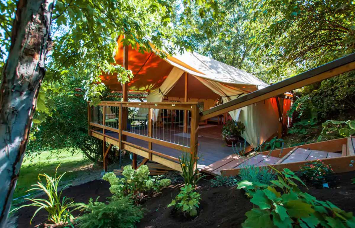 Hideaway-glamping-tent-in-washington-walla-walla