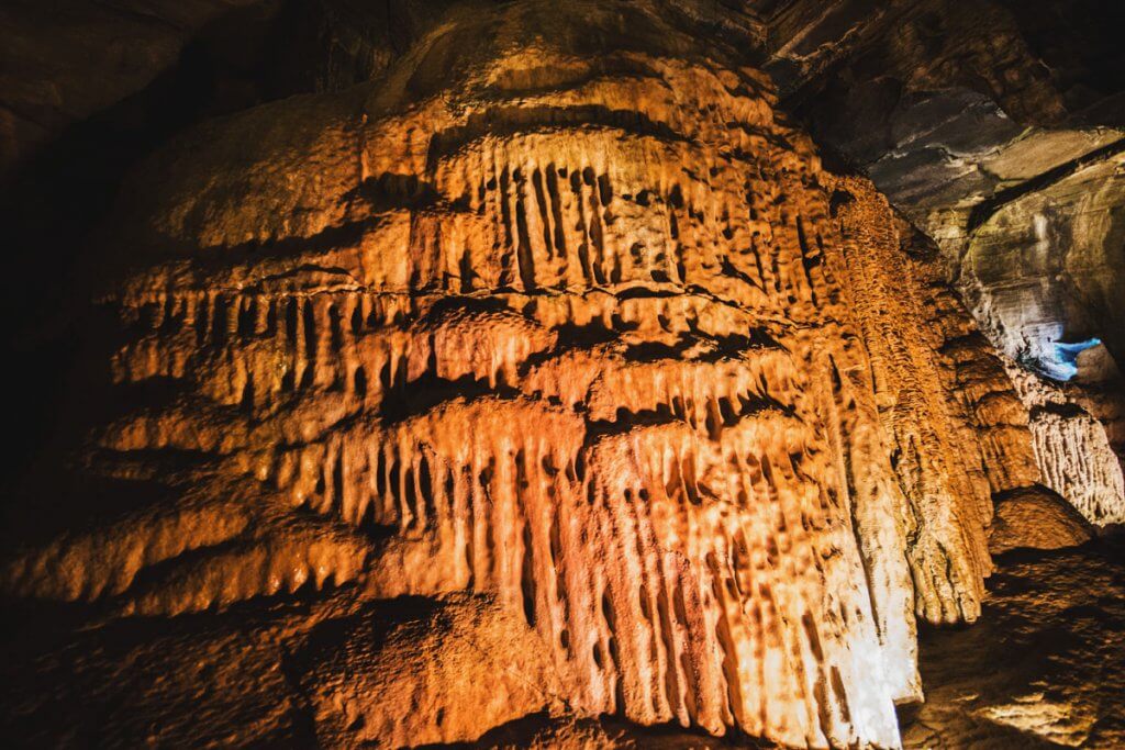 Howe-Caverns-in-New-York-State