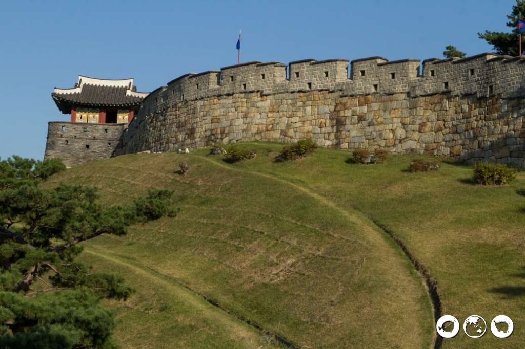 Suwon Fortress Wall Hwahongmun Gate
