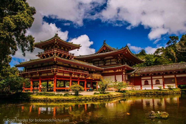 Byodo-In Temple on Oahu in Hawaii