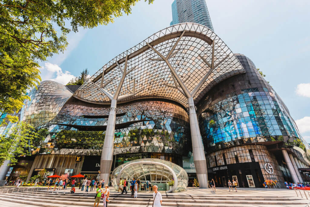 ION-Singapore-shopping-mall-on-Orchard-Road
