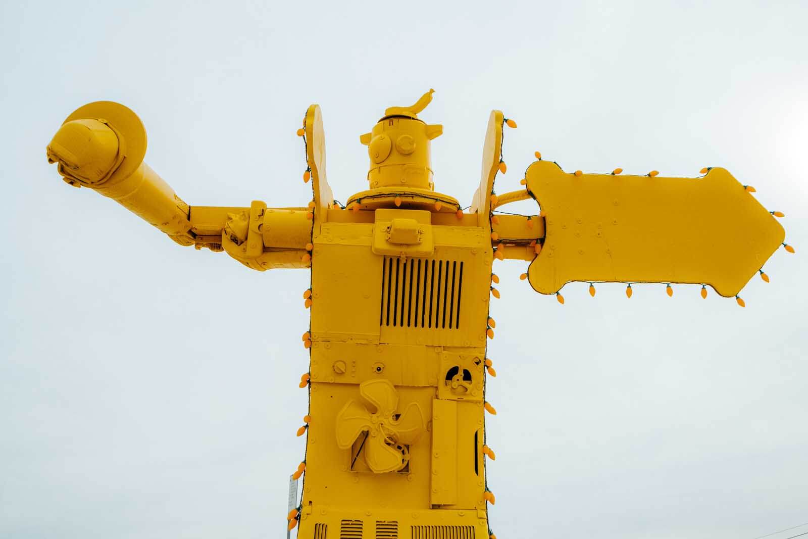 Roadside statue along the 111 highway for the International Banana Museum