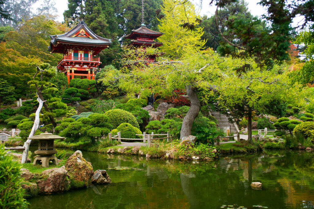 Japanese-Garden-inside-Golden-Gate-Park-in-San-Francisco-California