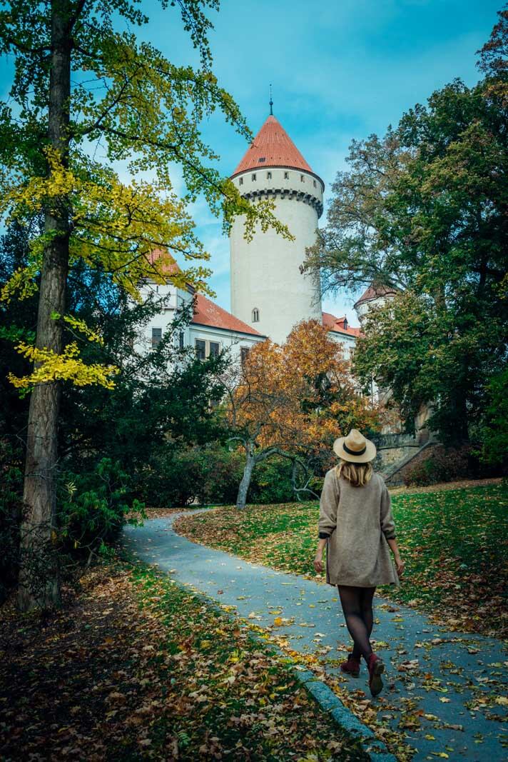 megan walking towards Konopiste Castle in Central Bohemia