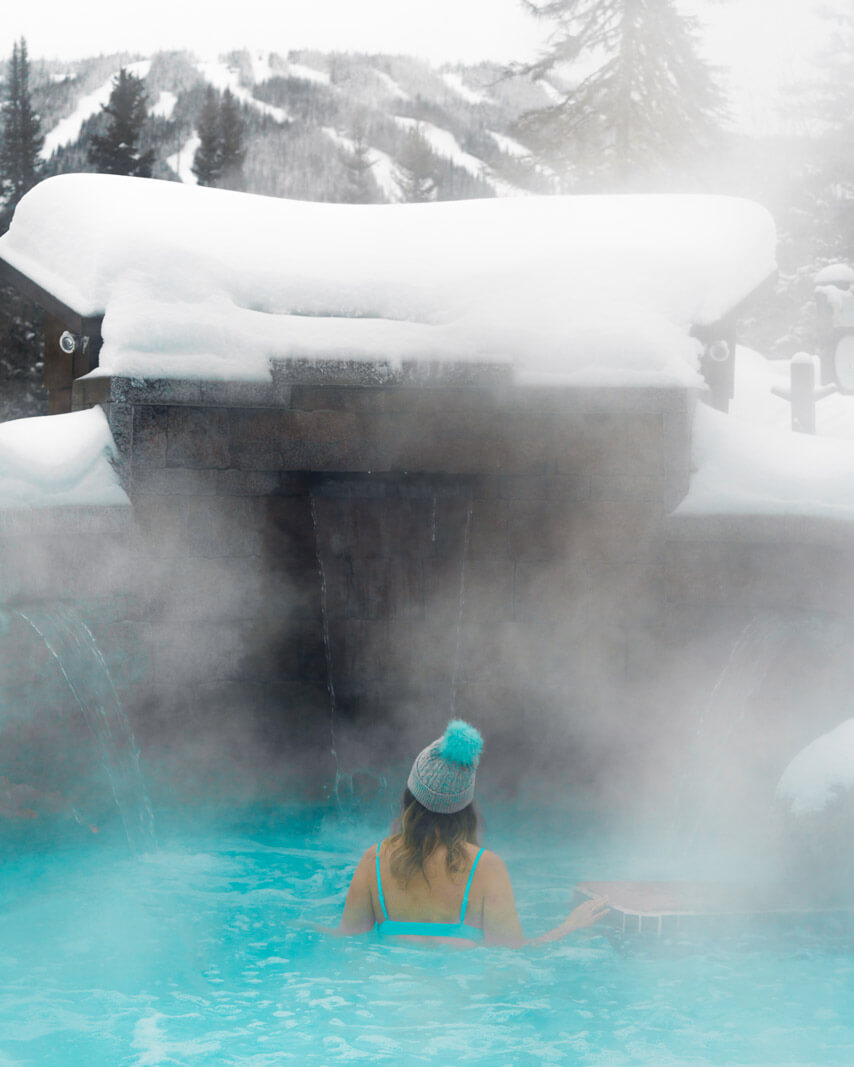 L'Eternal Spa at Monts Valin in Saguenay-lac-Saint-Jean quebec in winter