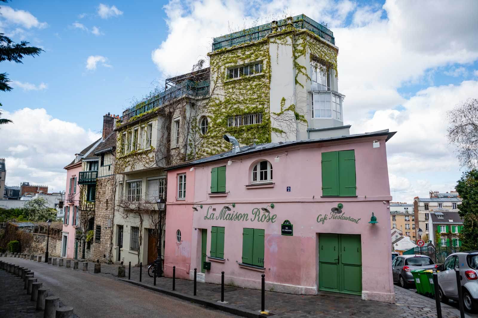 La Maison Rose in Montmartre Paris