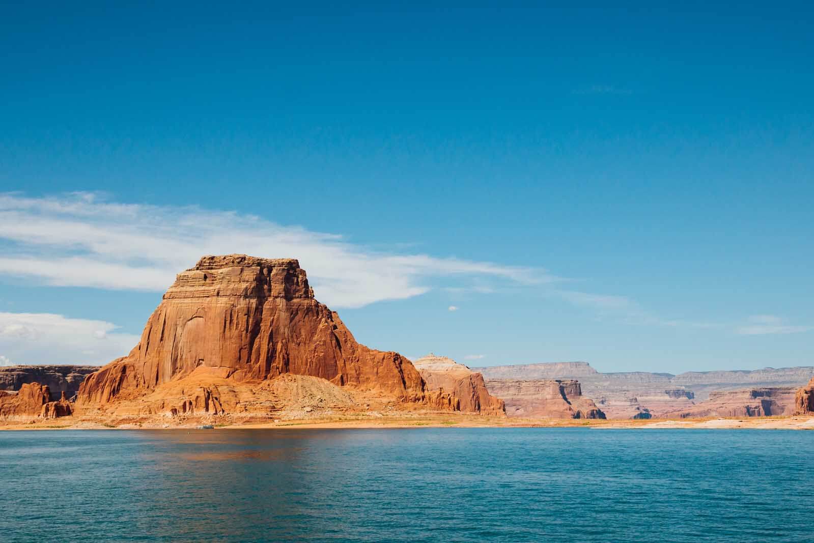 View of Lake Powell in Utah monuments