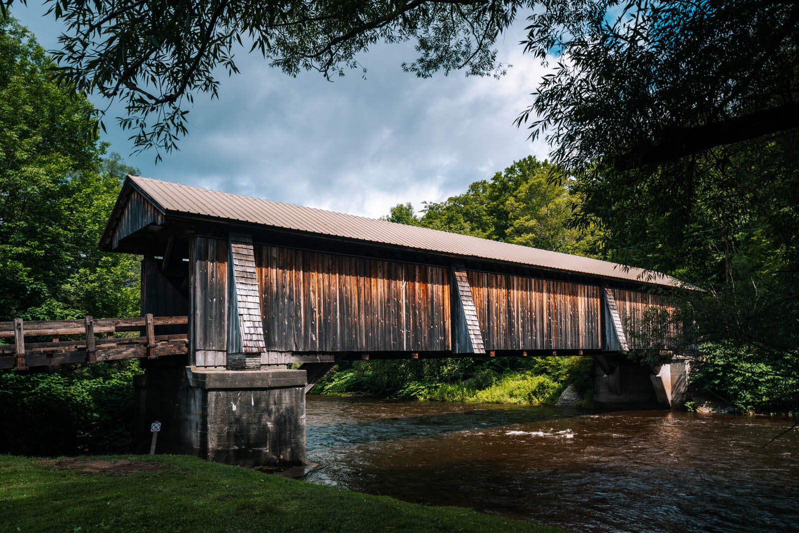 Hidden Gems & Unique Things to do in the Catskills - Bobo and ChiChi