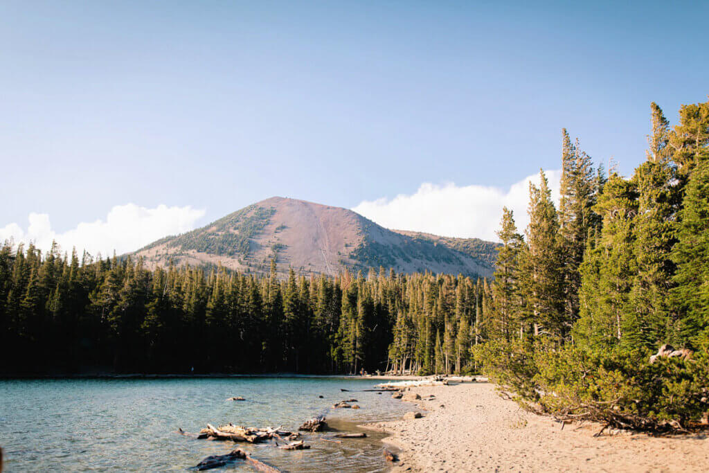 McLeod-Lake-in-Mammoth-Lakes-California