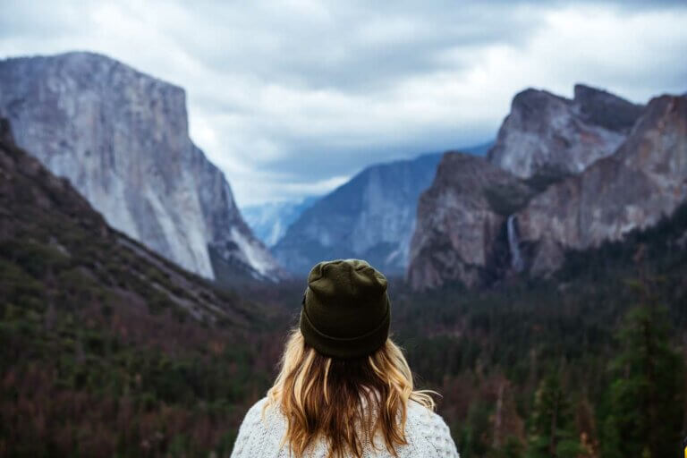 Megan looking at the view of the Yosemite Valley from Tunnel View in Yosemite National Park