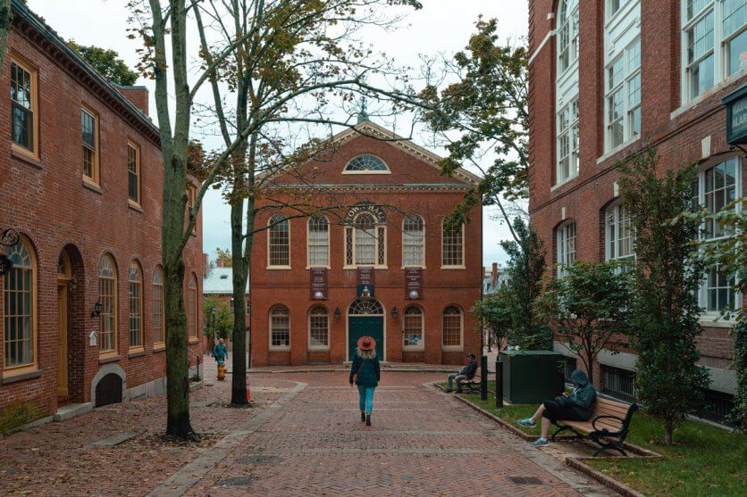 Megan-walking-to-the-Old-Town-Hall-in-Salem-Massachusetts