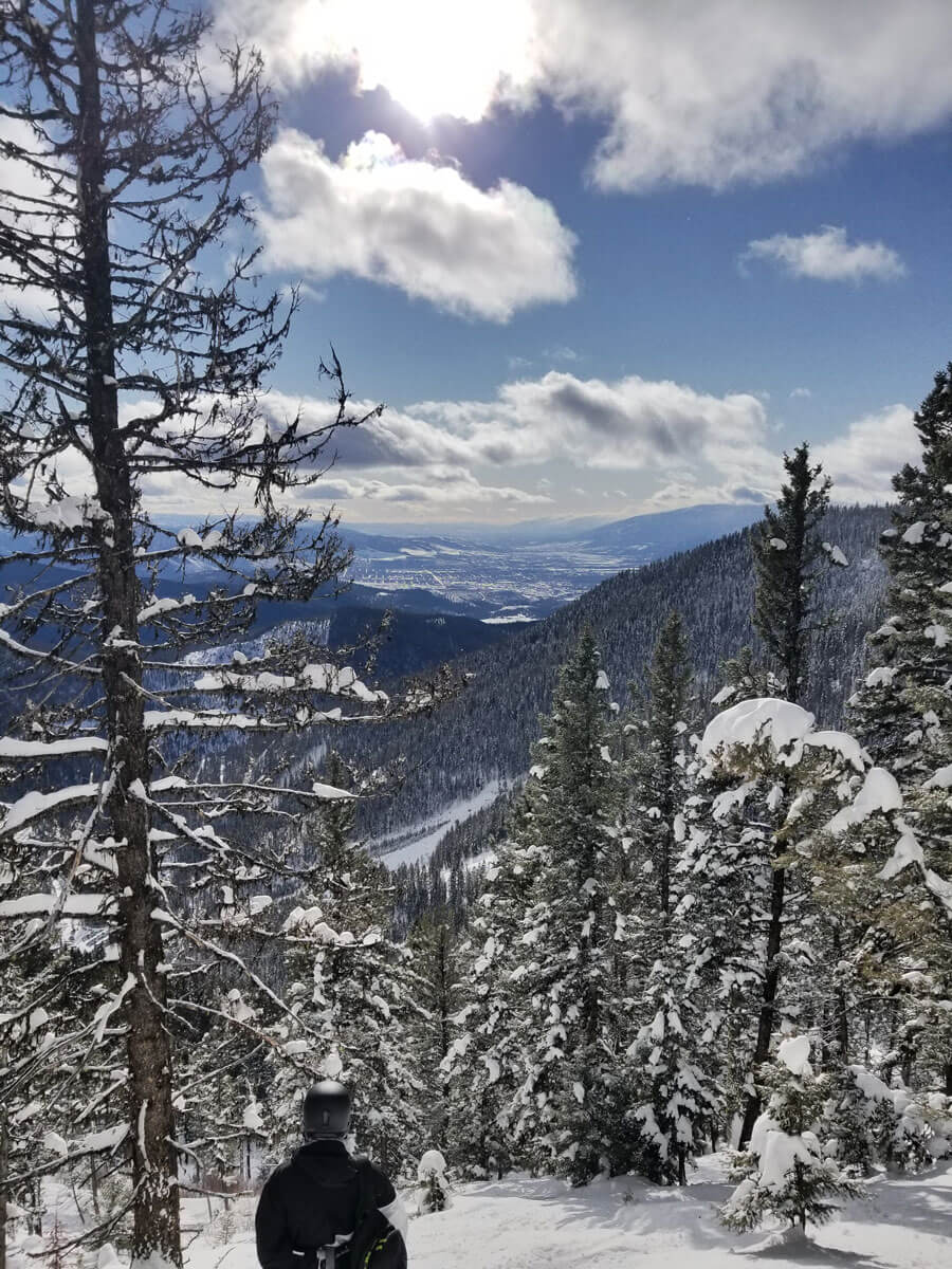 Montana-Snowbowl-in-winter-near-Missoula
