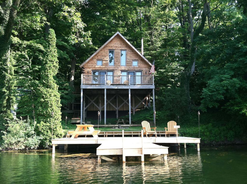 New York Cottage in Batavia New York