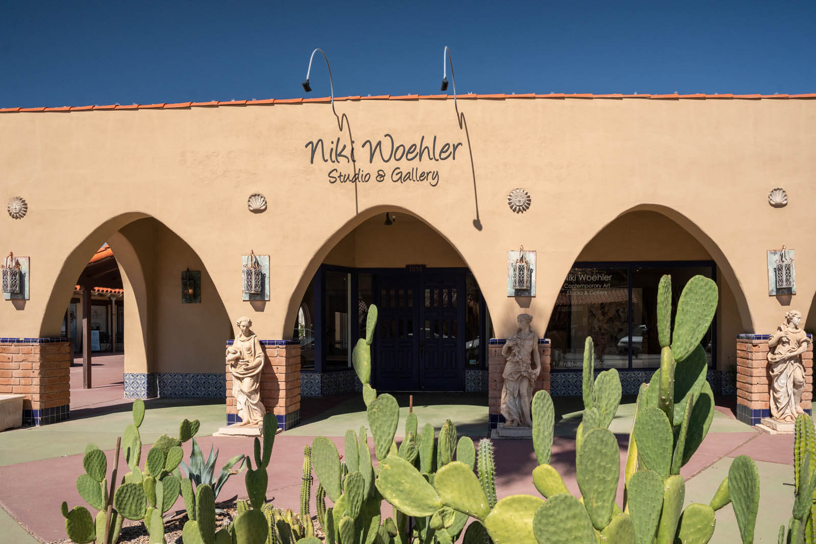 Nick Woehler Studio and Gallery one of the many art galleries in Old Town Scottsdale Arizona