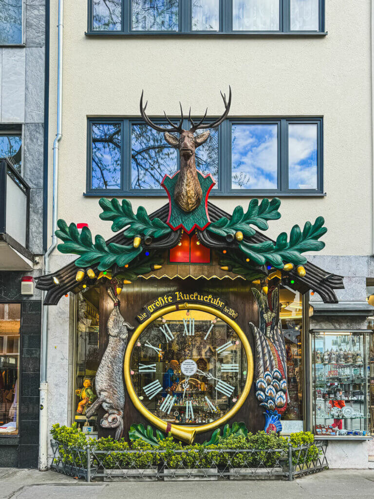 One-of-the-Worlds-Largest-Cuckoo-Clocks-at-Gebr.-Stern-GmbH-in-Wiesbaden-Germany