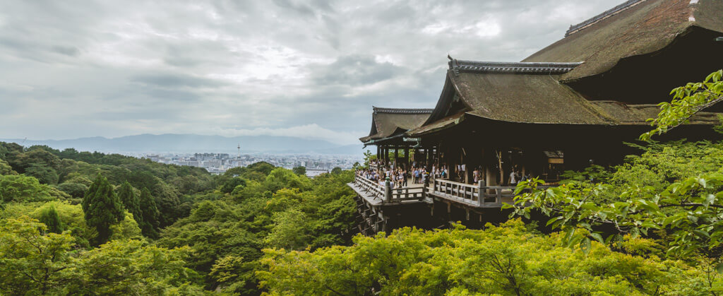 panoramic view of Kiyomizudera in Kyoto