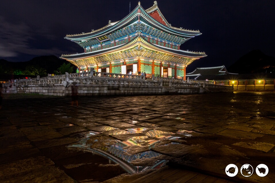 Gyeongbokgung Palace at Night