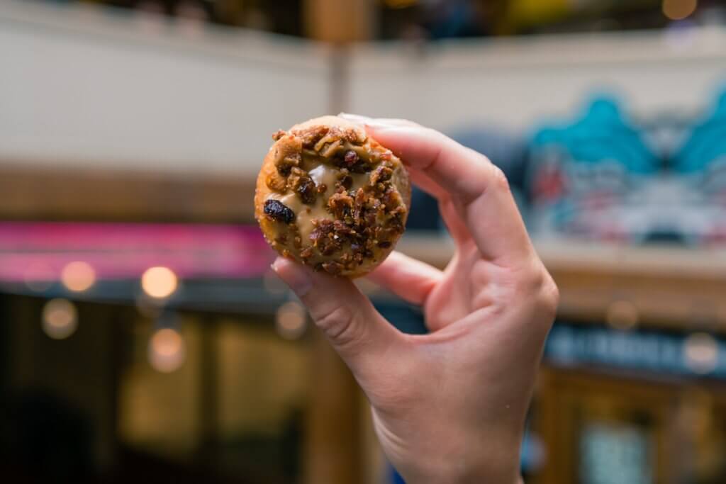 Daily Dozen Donuts Pike Place Market Seattle