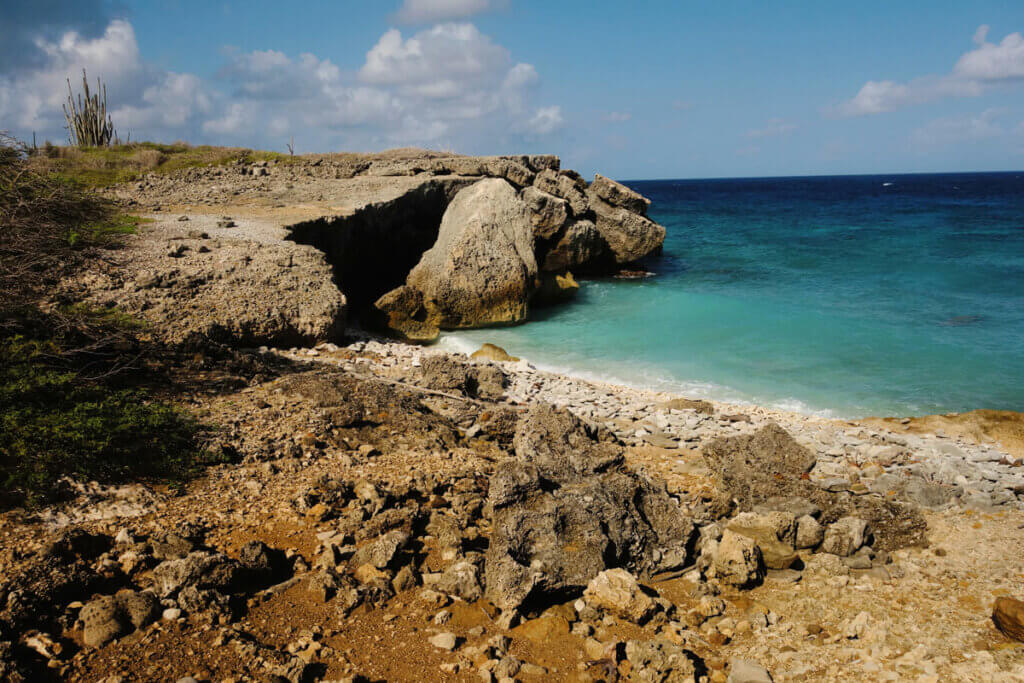 Playa-Benge-dive-site-in-Washington-Slagbaai-National-Park-in-Bonaire