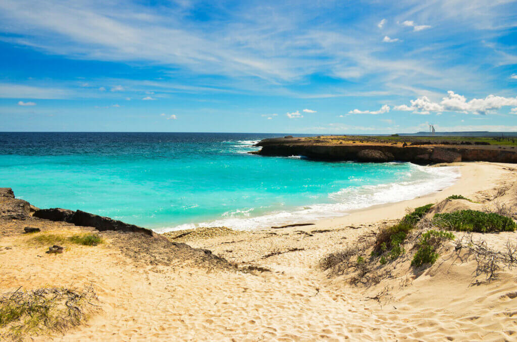 Playa-Chikitu-on-the-long-loop-of-Washington-Slagbaai-National-Park-in-Bonaire