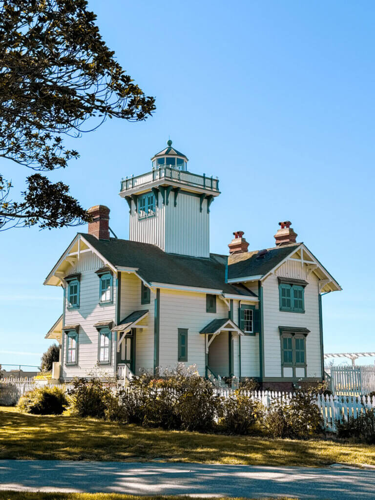 Point-Fermin-Lighthouse-in-San-Pedro-California