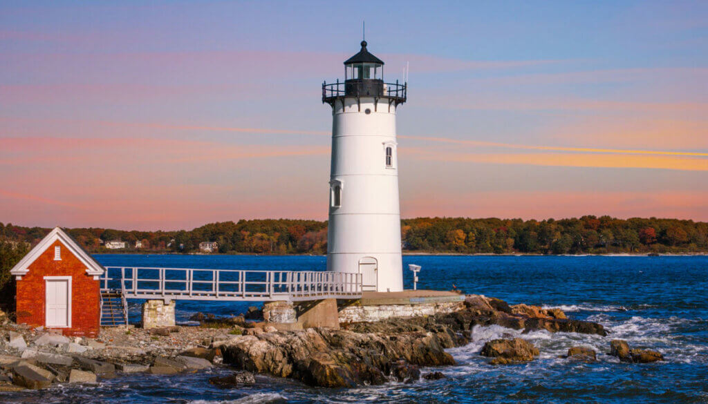 Portsmouth-Harbor-Lighthouse-in-New-Castle,-New-Hampshire