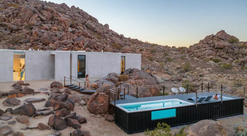 Prism-Airbnb-Rental-in-Joshua-Tree-among-the-boulders-with-outdoor-pool