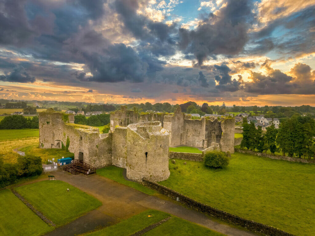 Roscommon-Castle-in-Ireland