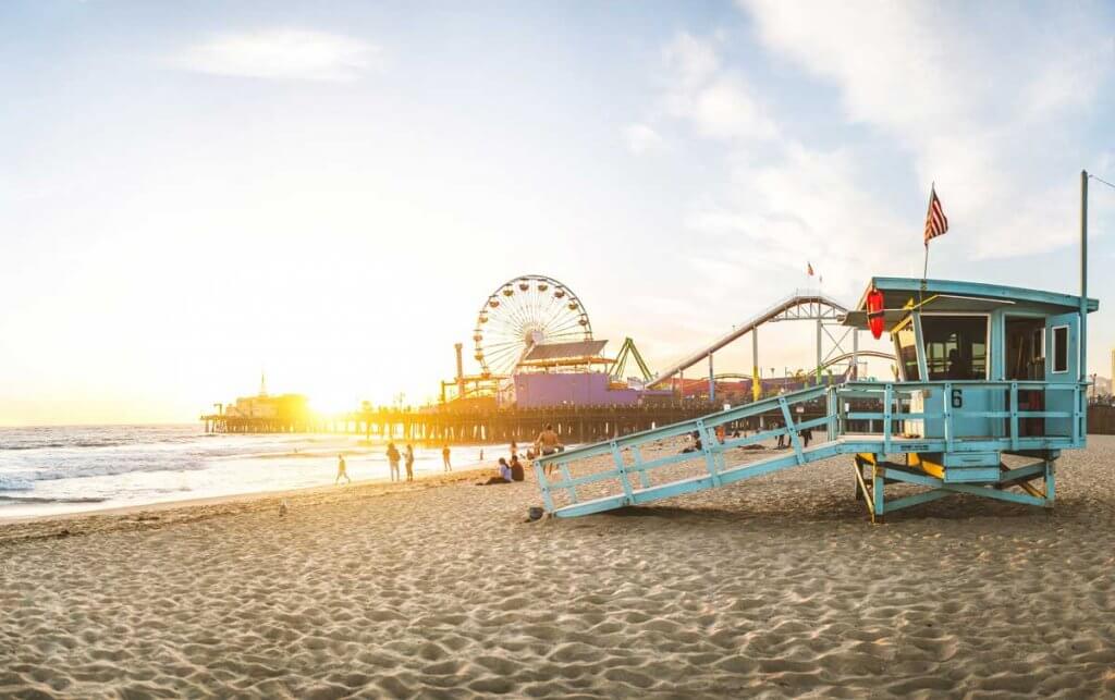 Santa-Monica-Beach-with-the-pier-in-the-background-in-Los-Angeles