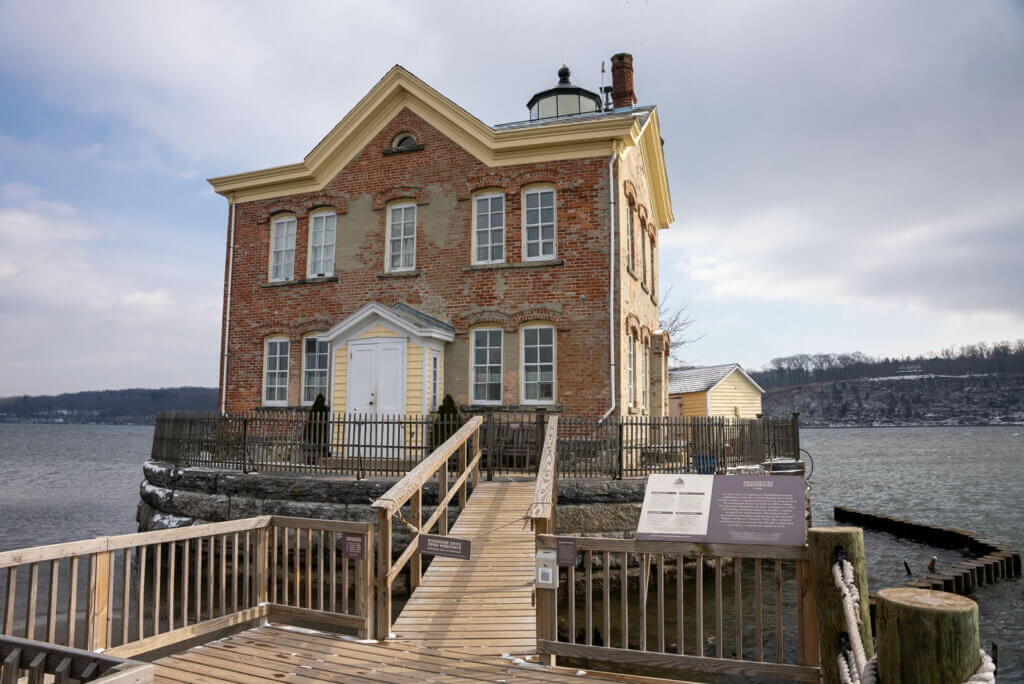 Saugerties Lighthouse on the Hudson River a unique Bed and breakfast in the Hudson Valley New York