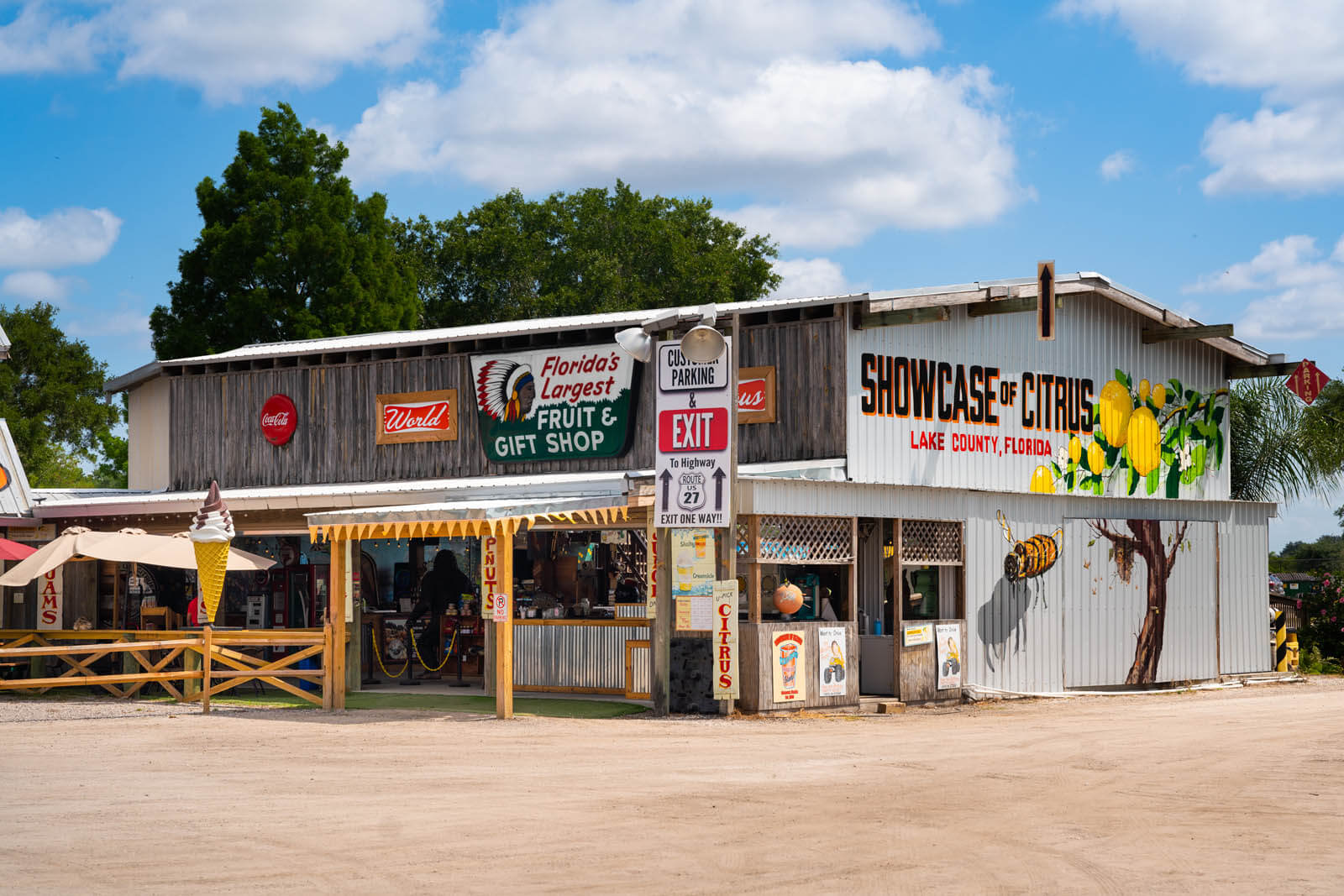 Showcase of the Citrus in Clermont Lake County Florida