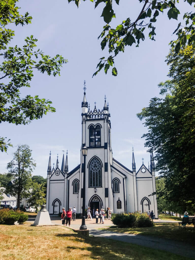 St.-John's-Anglican-Church-in-Lunenburg-Nova-Scotia