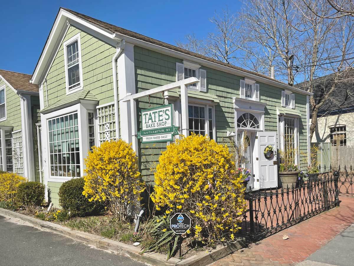 Tates-Bakeshop-in-southampton-in-the-hamptons-new-york