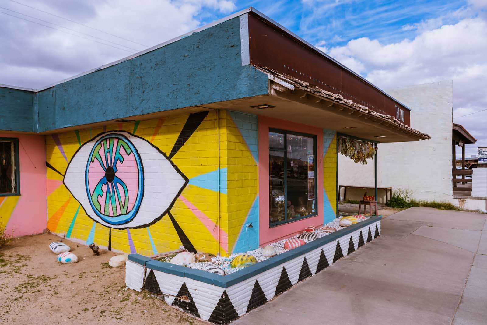 Outside murals at the store The End in Joshua Tree