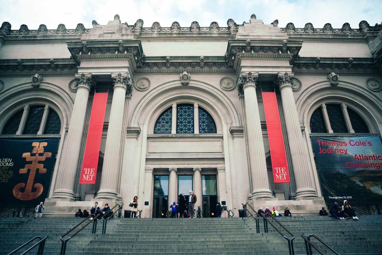 The Upper East Side the Met Entrance